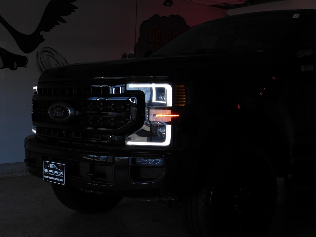 Ford F-250 SD Lariat Crew Cab 4WD 2022