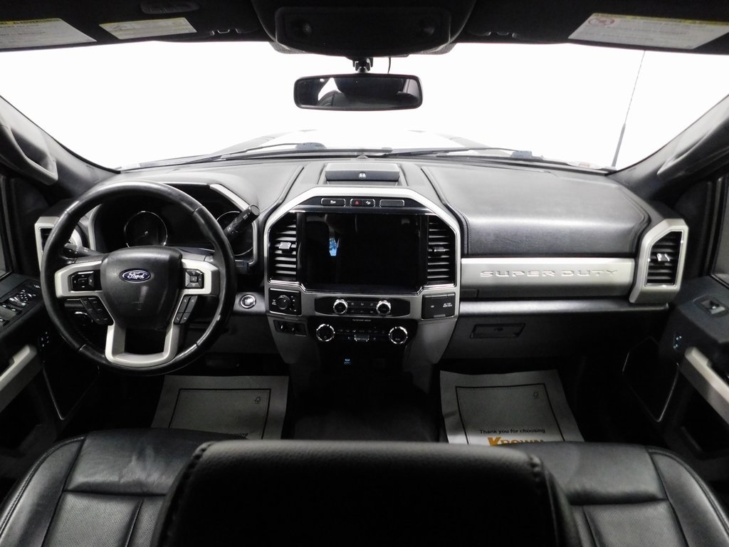 Ford F-250 SD Lariat Crew Cab 4WD 2022