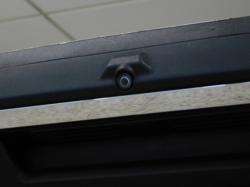 Ford F-250 SD Lariat Crew Cab 4WD 2022