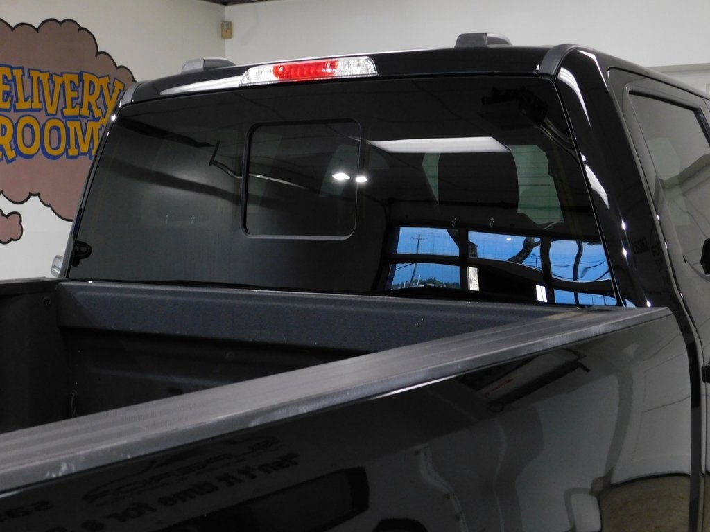 Ford F-250 SD Lariat Crew Cab 4WD 2022