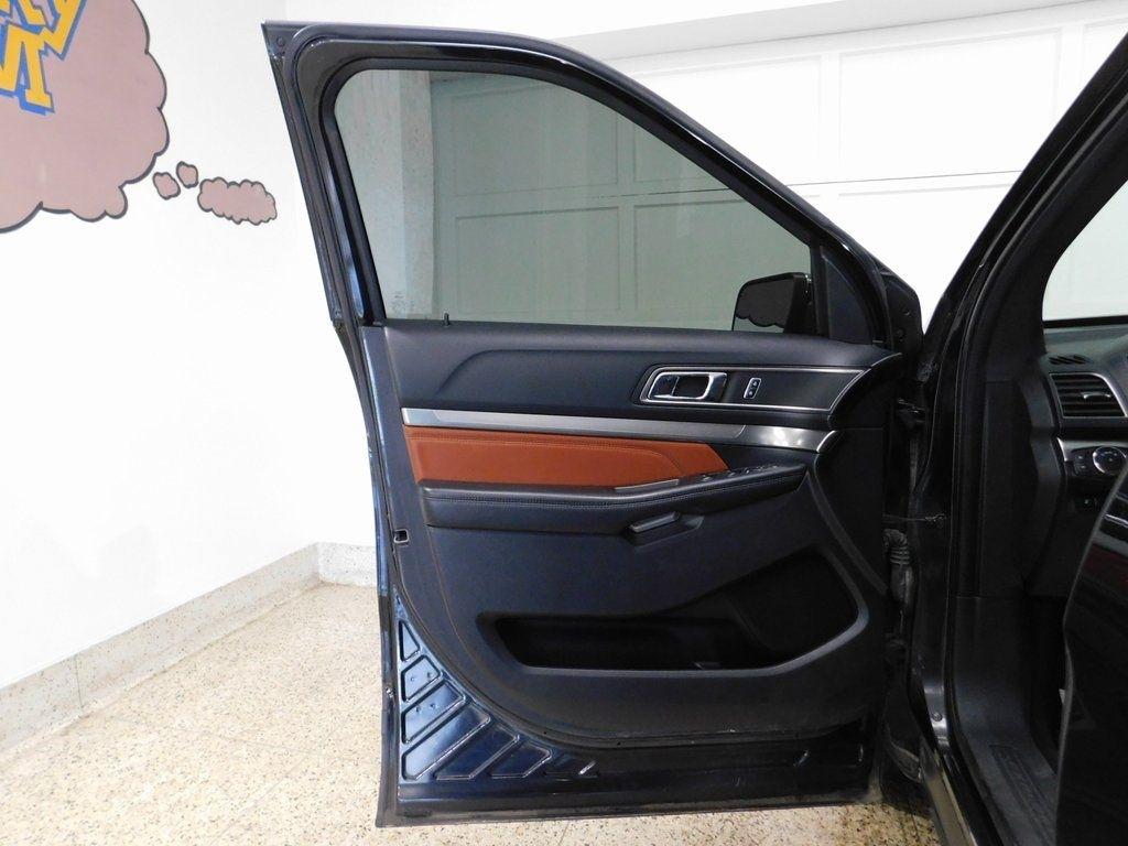 Ford Explorer XLT 4WD 2019