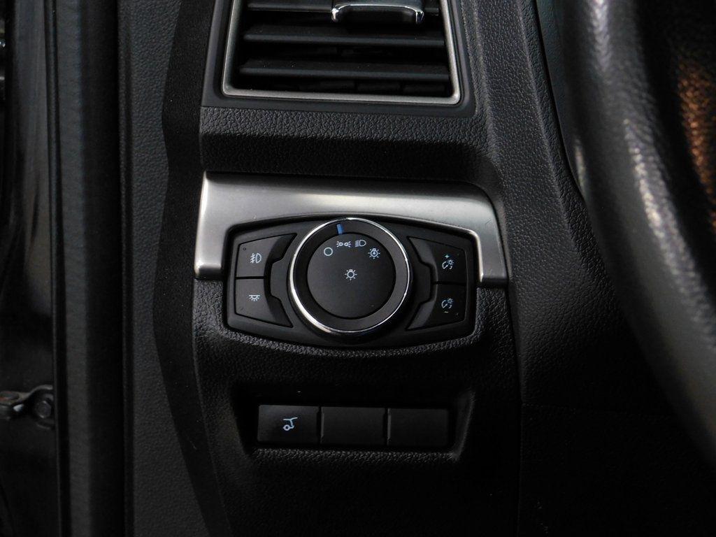 Ford Explorer XLT 4WD 2019