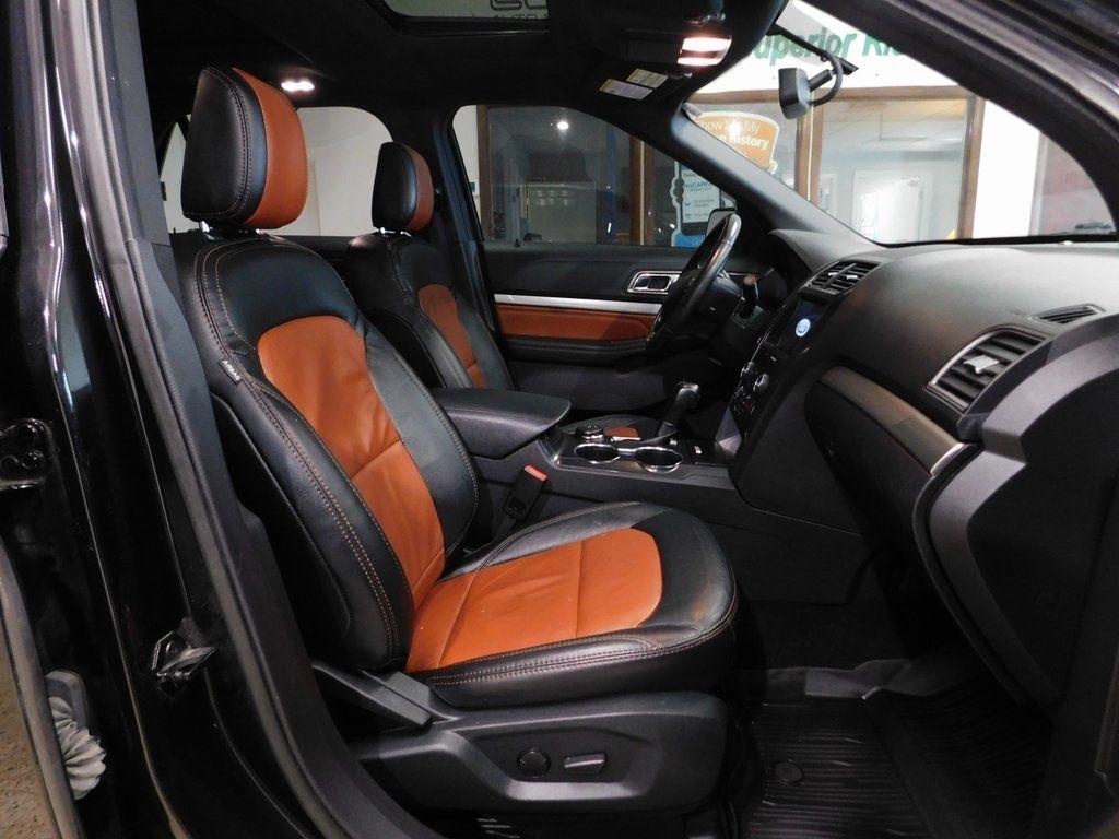 Ford Explorer XLT 4WD 2019