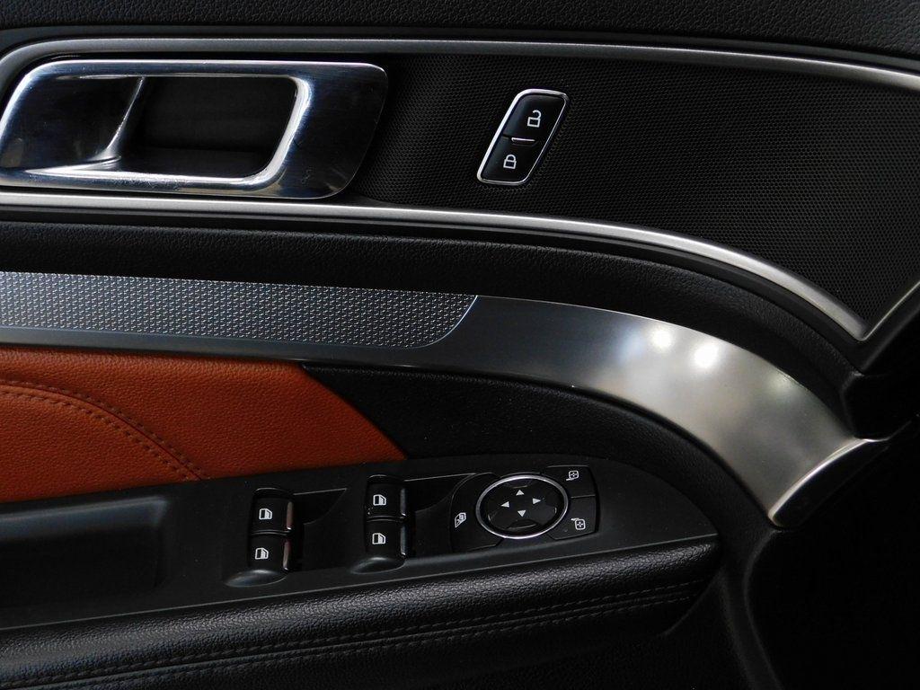 Ford Explorer XLT 4WD 2019