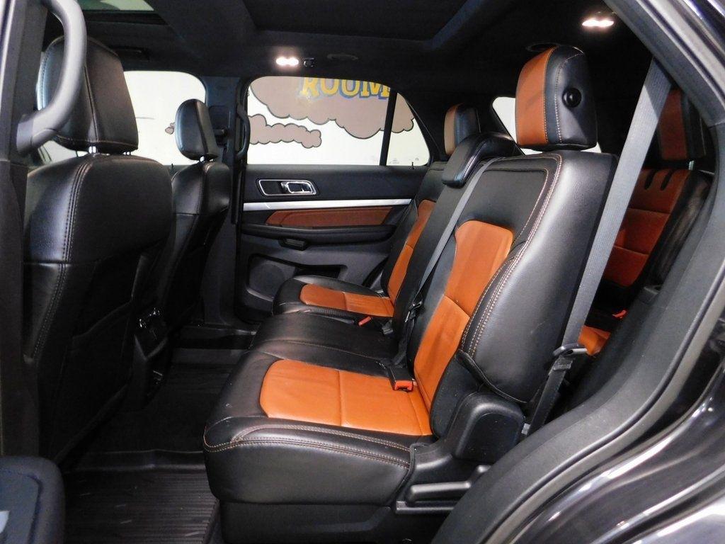 Ford Explorer XLT 4WD 2019