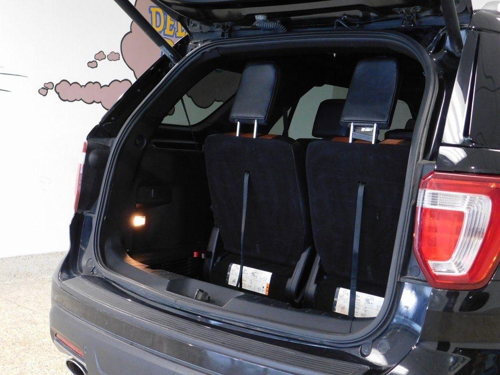 Ford Explorer XLT 4WD 2019