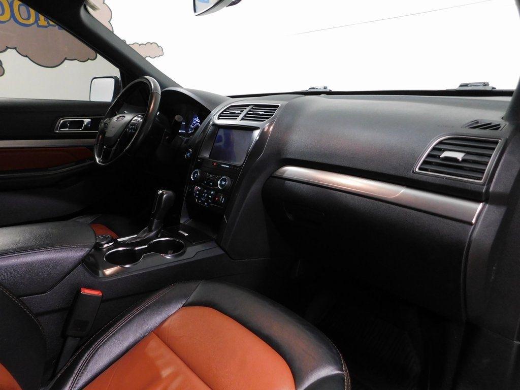 Ford Explorer XLT 4WD 2019