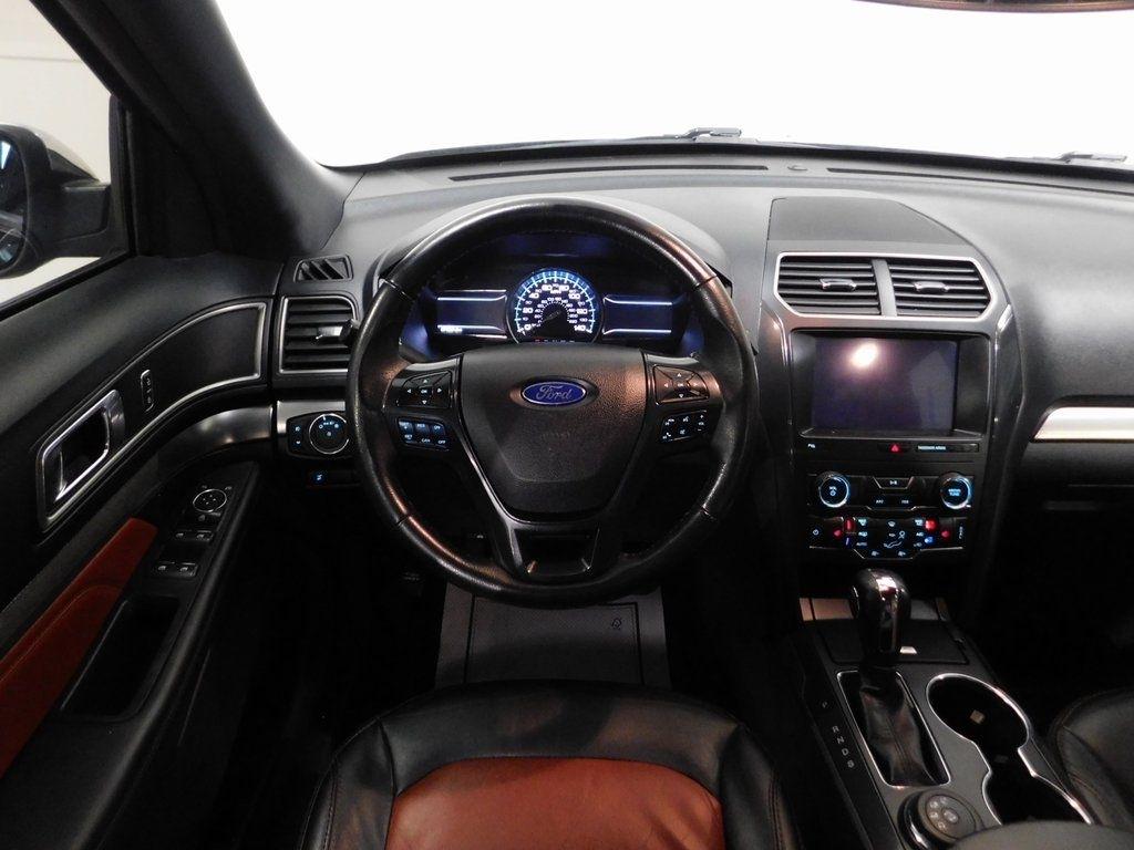 Ford Explorer XLT 4WD 2019