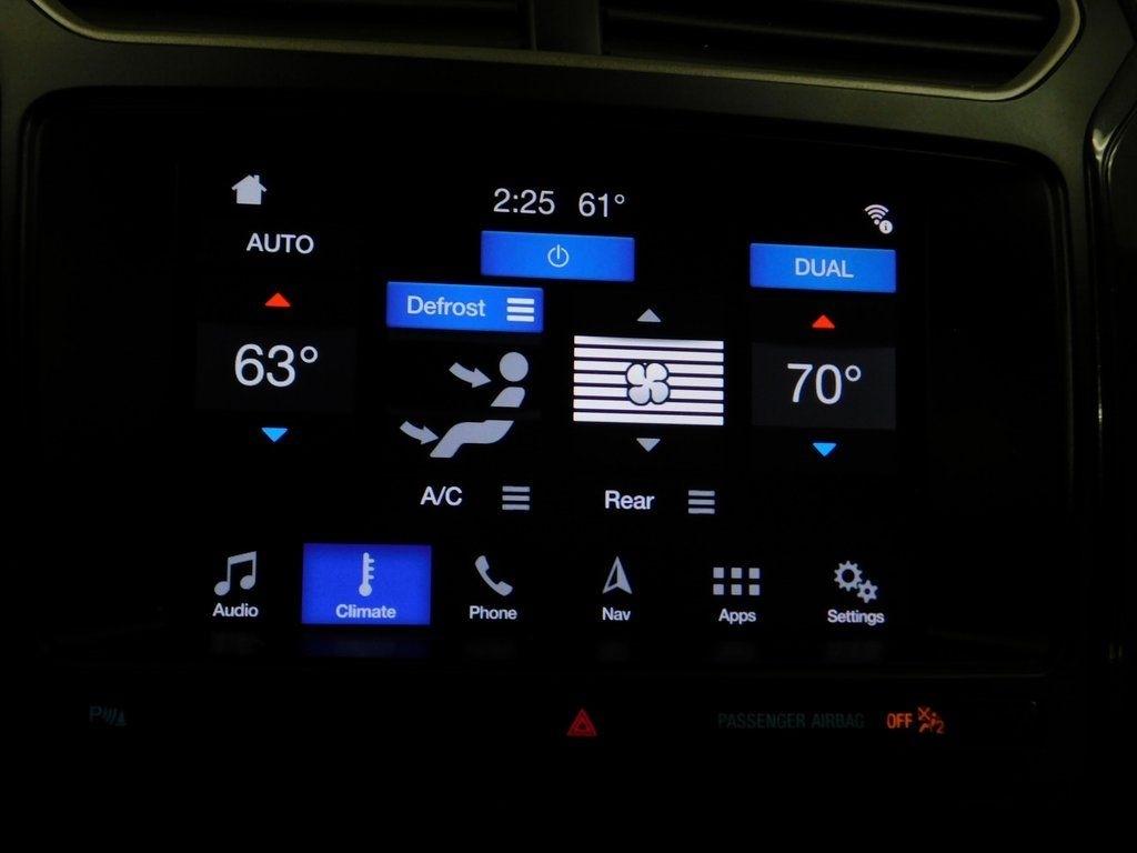 Ford Explorer XLT 4WD 2019