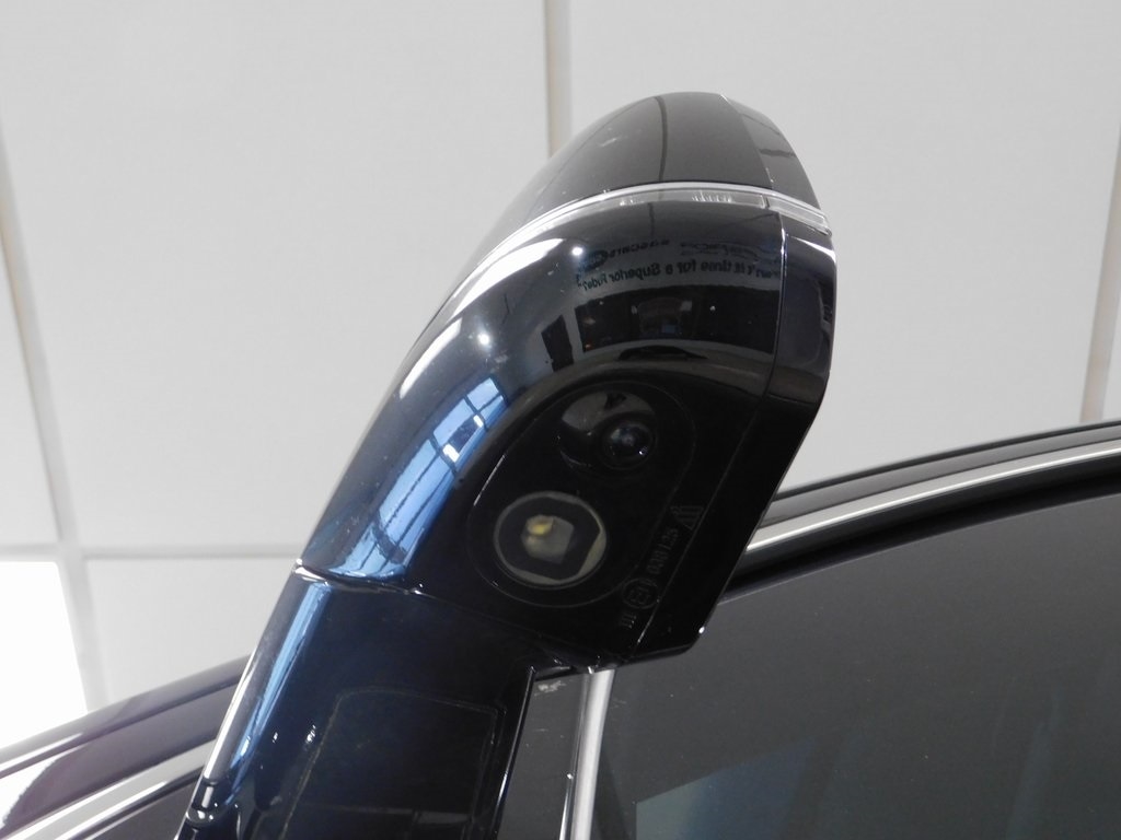 Cadillac Escalade ESV Luxury 4WD 2019