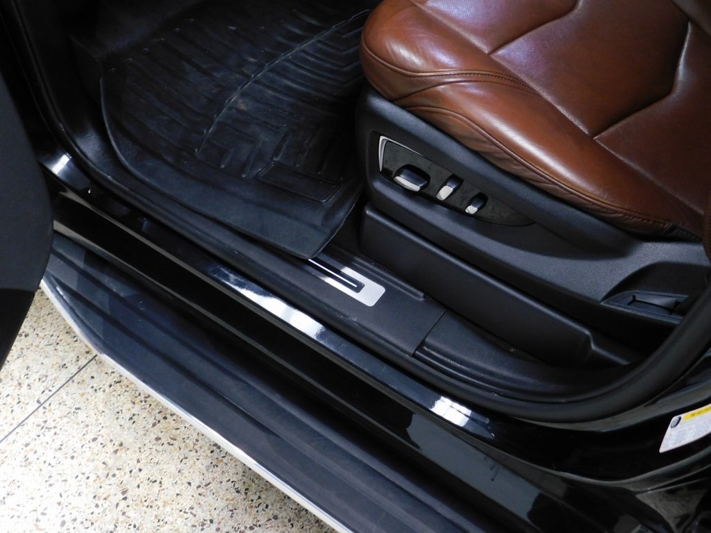 Cadillac Escalade ESV Luxury 4WD 2019