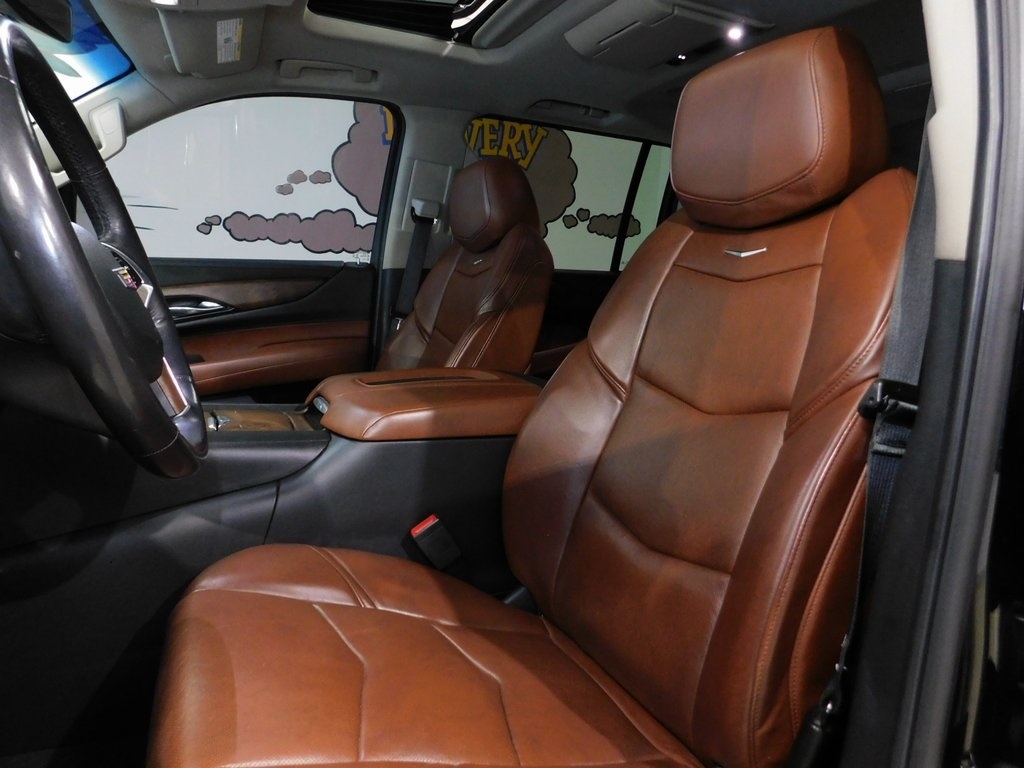 Cadillac Escalade ESV Luxury 4WD 2019