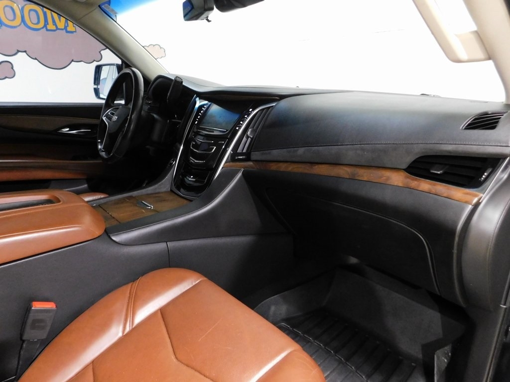 Cadillac Escalade ESV Luxury 4WD 2019