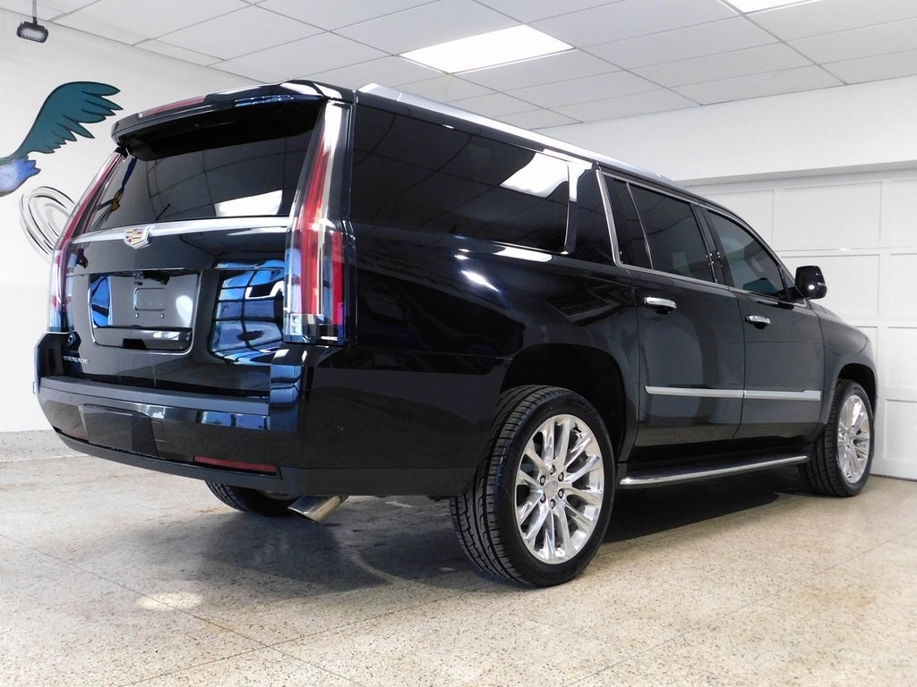 Cadillac Escalade ESV Luxury 4WD 2019