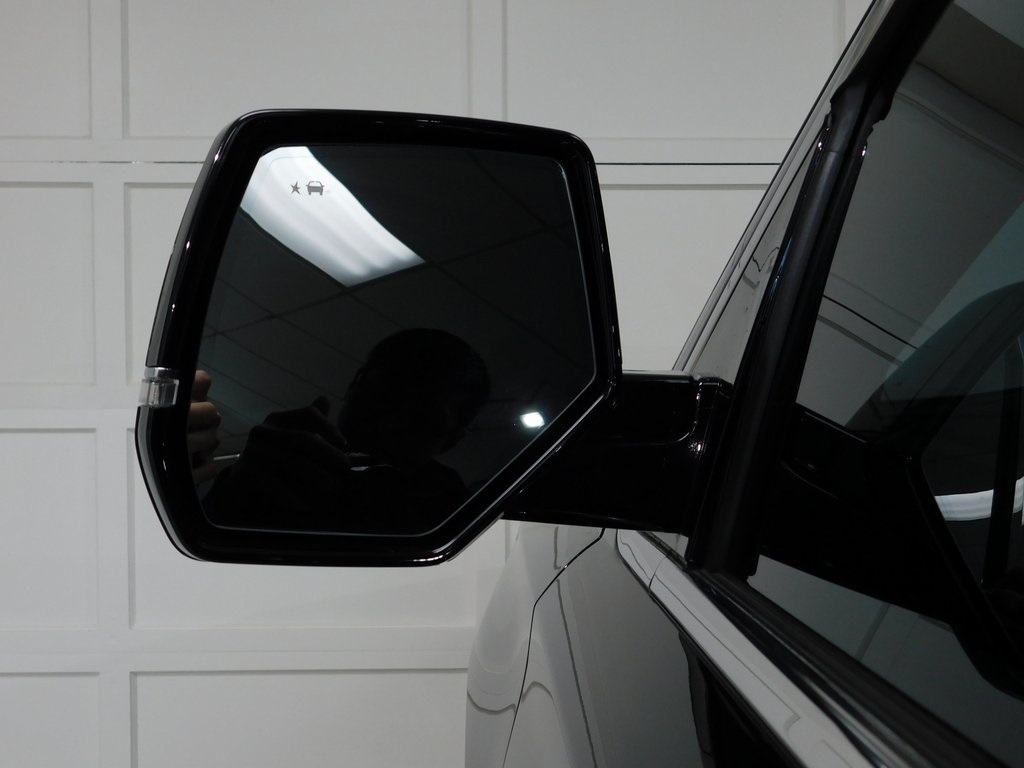 Cadillac Escalade ESV Luxury 4WD 2019