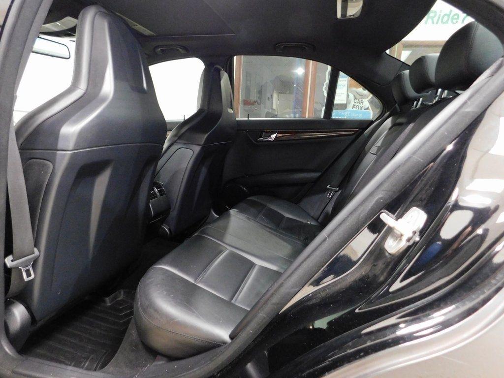 Mercedes-Benz C-Class C63 AMG Sport Sedan 2009