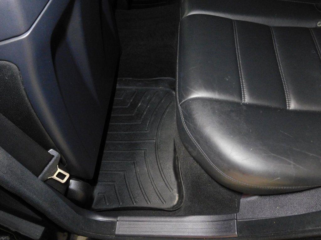 Mercedes-Benz C-Class C63 AMG Sport Sedan 2009