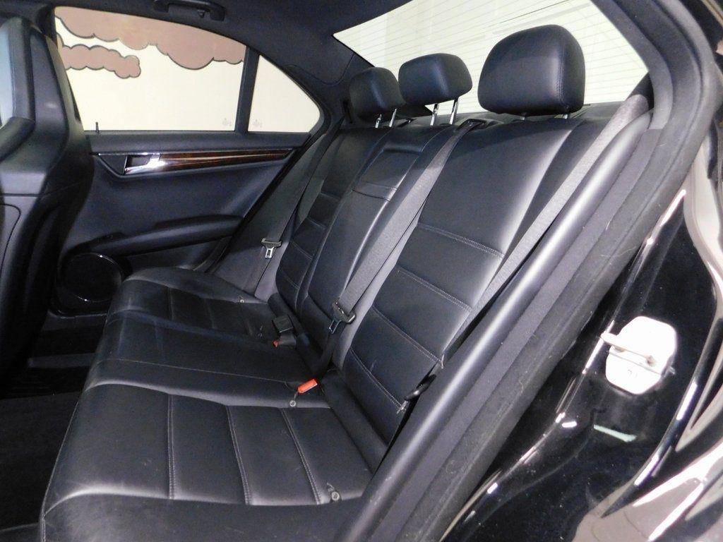 Mercedes-Benz C-Class C63 AMG Sport Sedan 2009