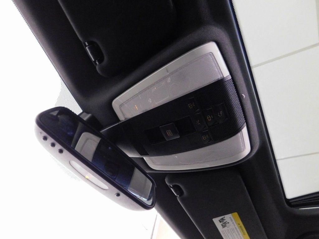 Mercedes-Benz C-Class C63 AMG Sport Sedan 2009