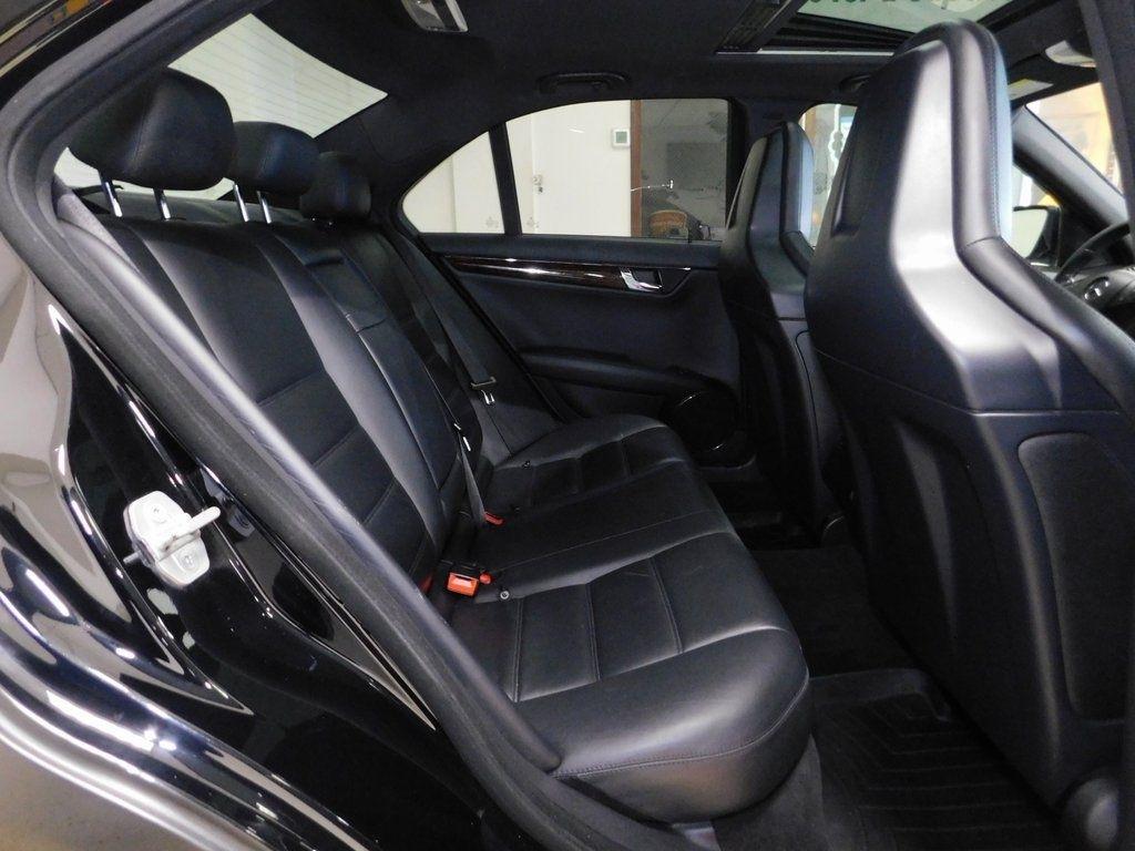 Mercedes-Benz C-Class C63 AMG Sport Sedan 2009