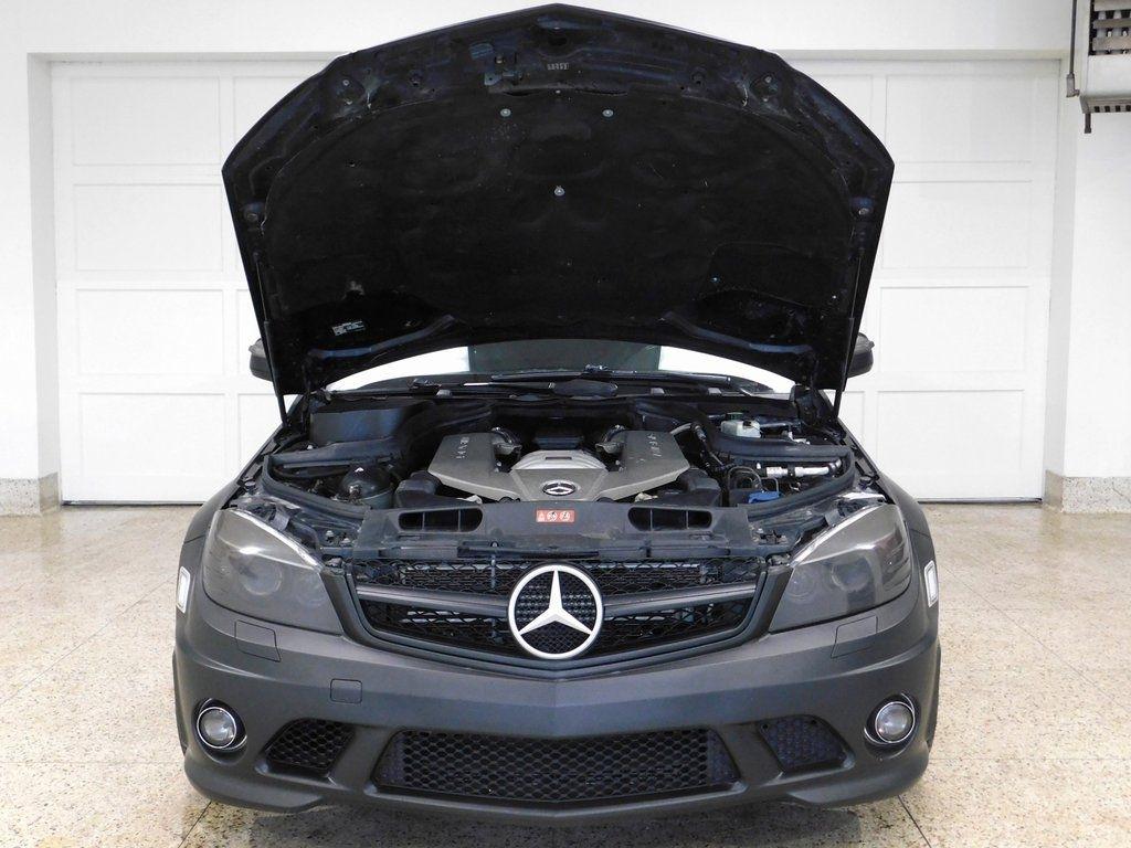 Mercedes-Benz C-Class C63 AMG Sport Sedan 2009