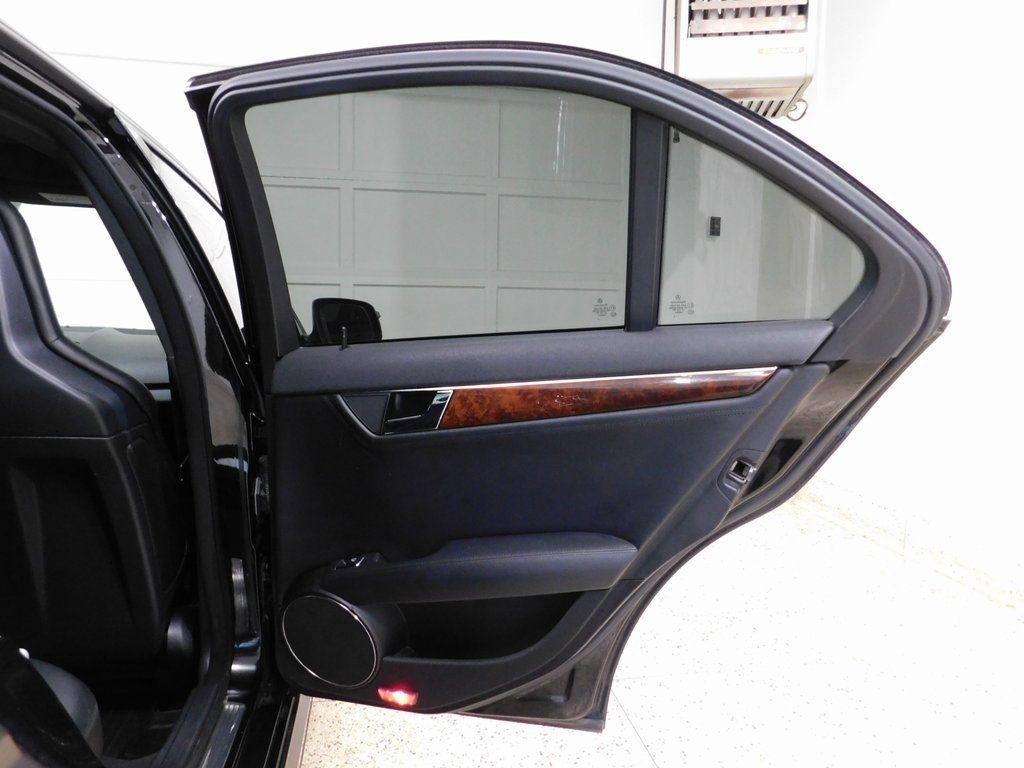 Mercedes-Benz C-Class C63 AMG Sport Sedan 2009