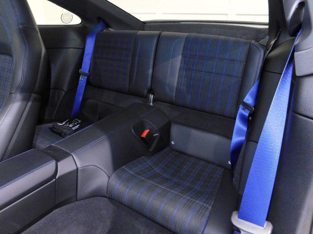 Porsche 911 Carrera Coupe 2025