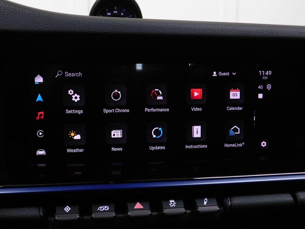 Porsche 911 Carrera Coupe 2025