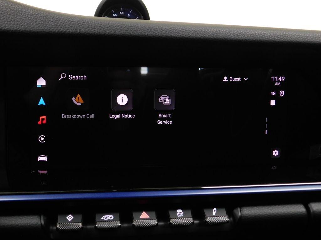 Porsche 911 Carrera Coupe 2025