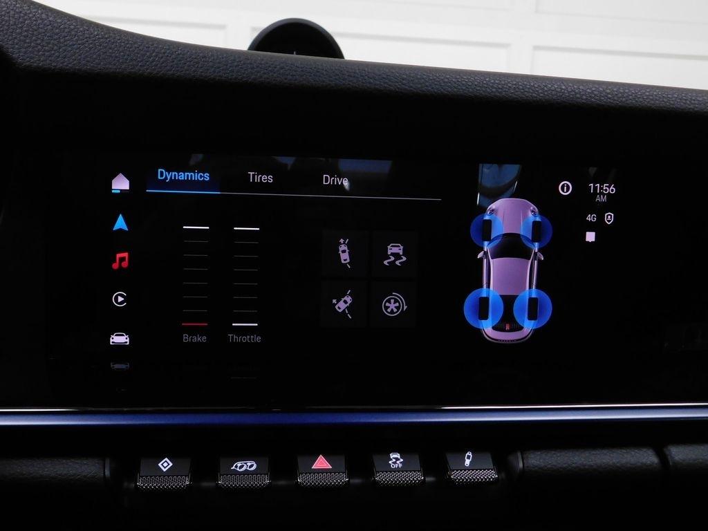 Porsche 911 Carrera Coupe 2025