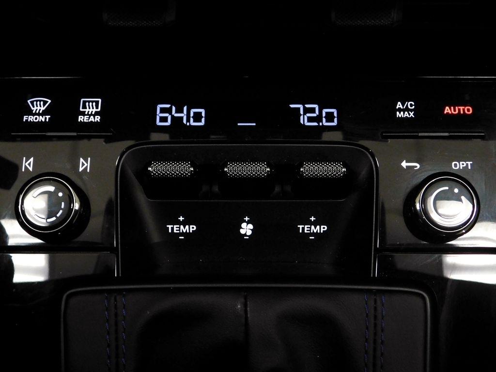 Porsche 911 Carrera Coupe 2025