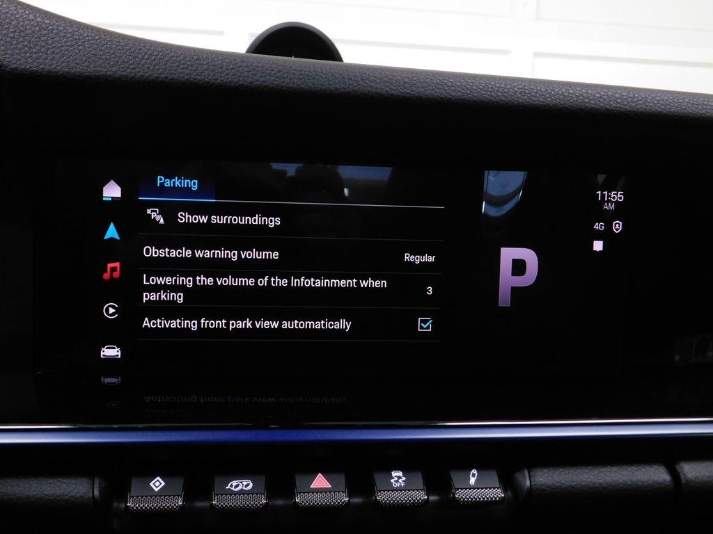 Porsche 911 Carrera Coupe 2025