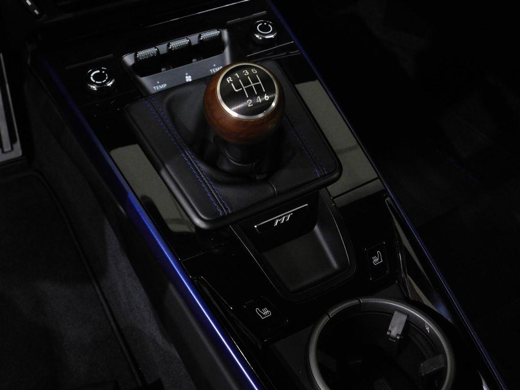 Porsche 911 Carrera Coupe 2025