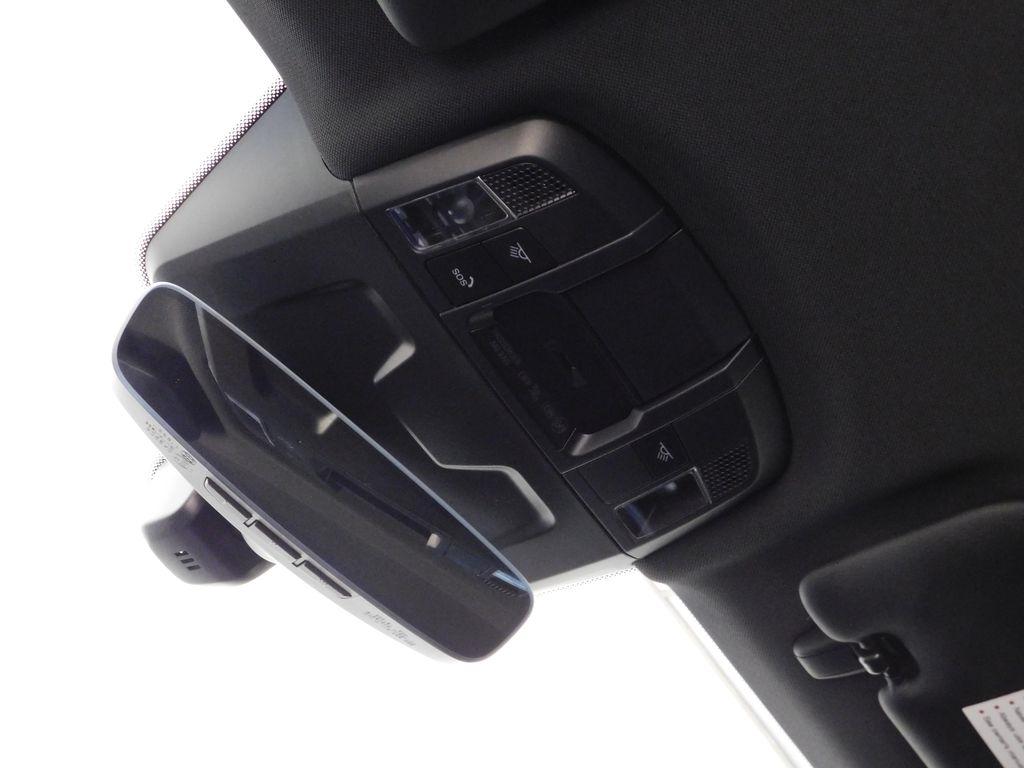 Porsche 911 Carrera Coupe 2025