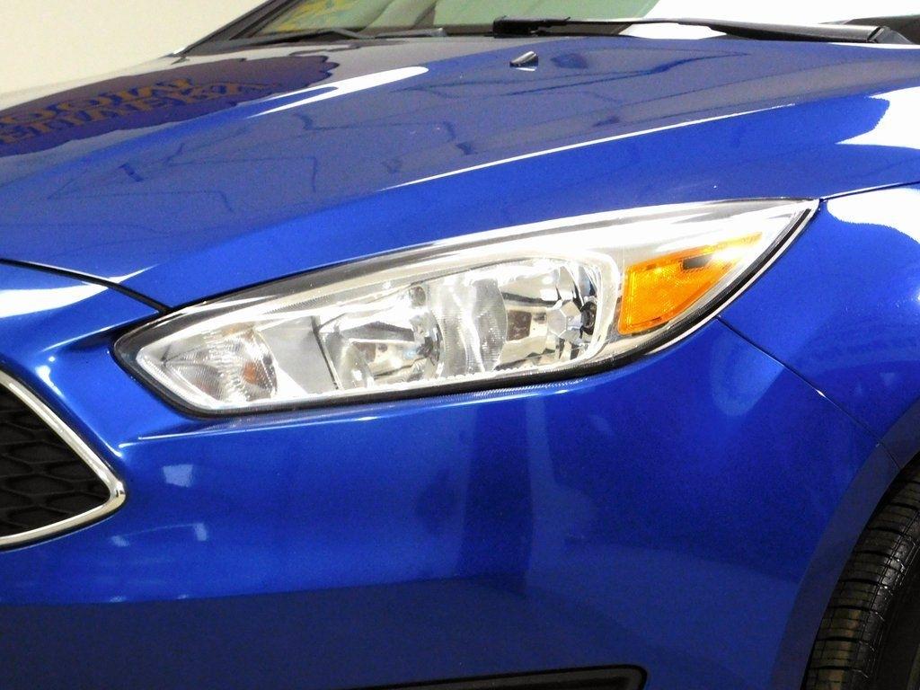 Ford Focus SE Sedan 2018