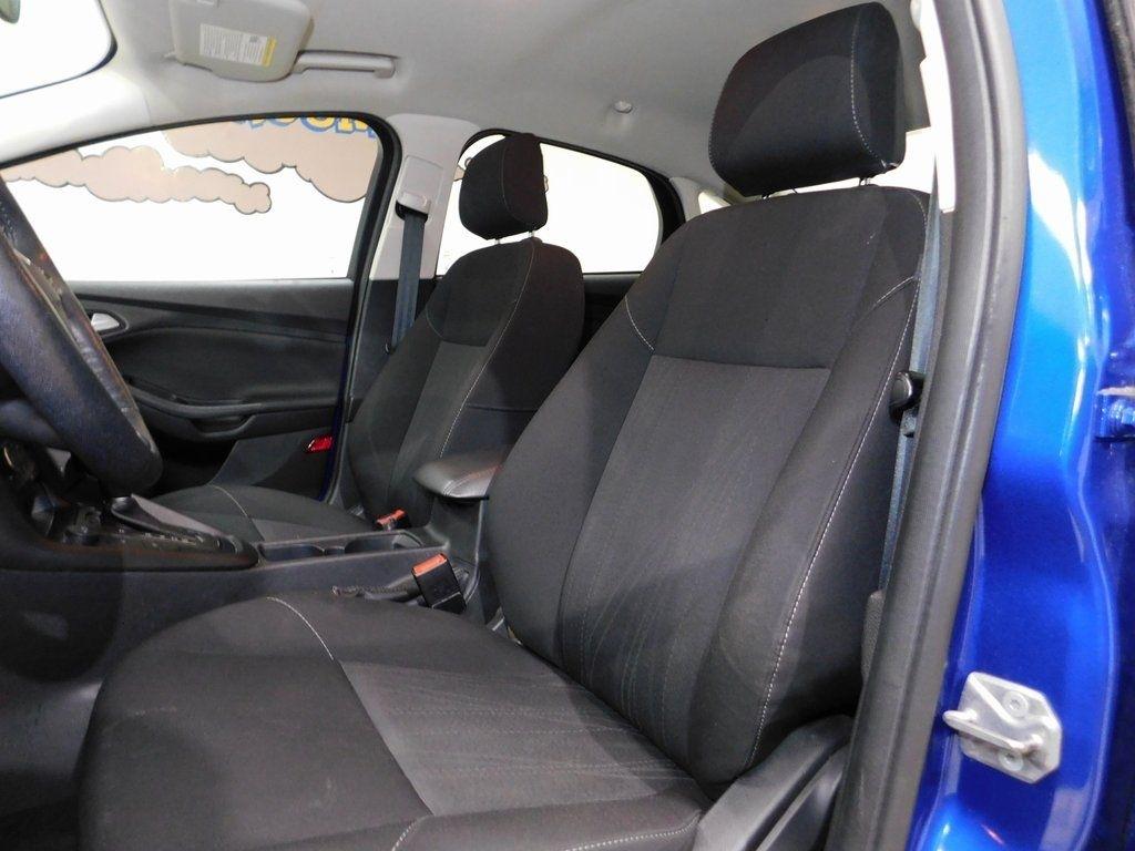 Ford Focus SE Sedan 2018