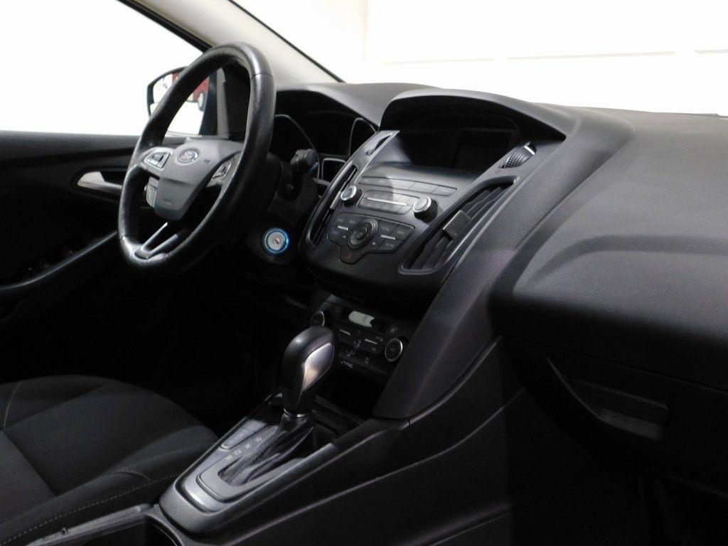 Ford Focus SE Sedan 2018