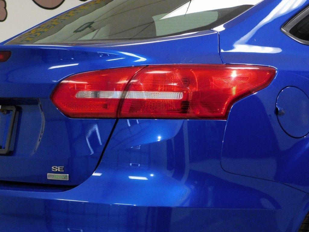 Ford Focus SE Sedan 2018