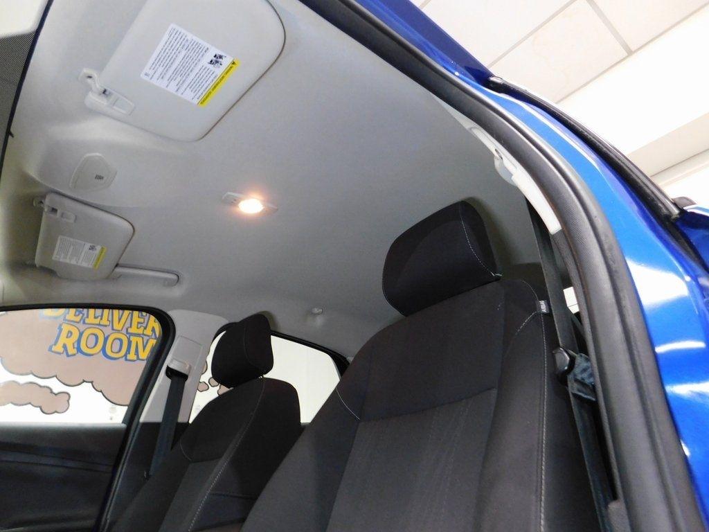 Ford Focus SE Sedan 2018