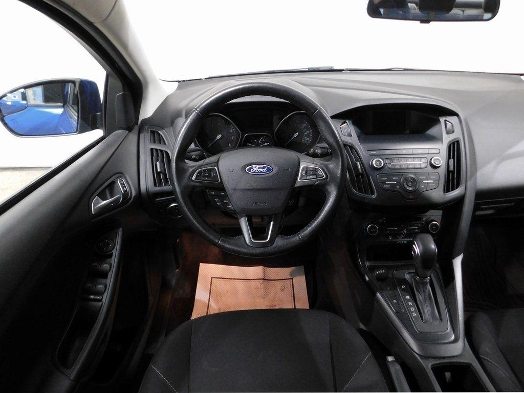 Ford Focus SE Sedan 2018