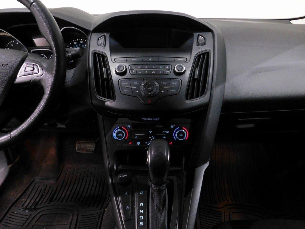 Ford Focus SE Sedan 2018