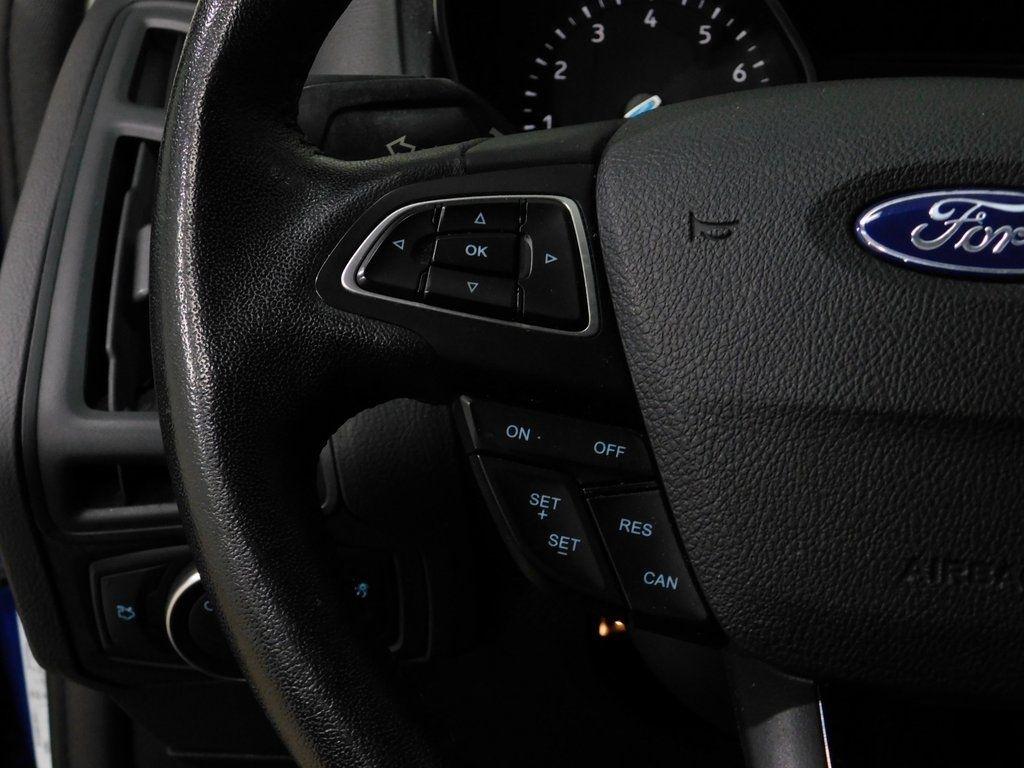 Ford Focus SE Sedan 2018