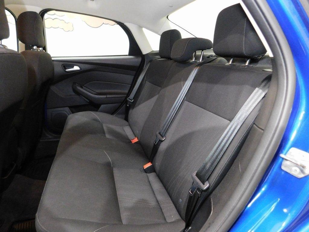 Ford Focus SE Sedan 2018