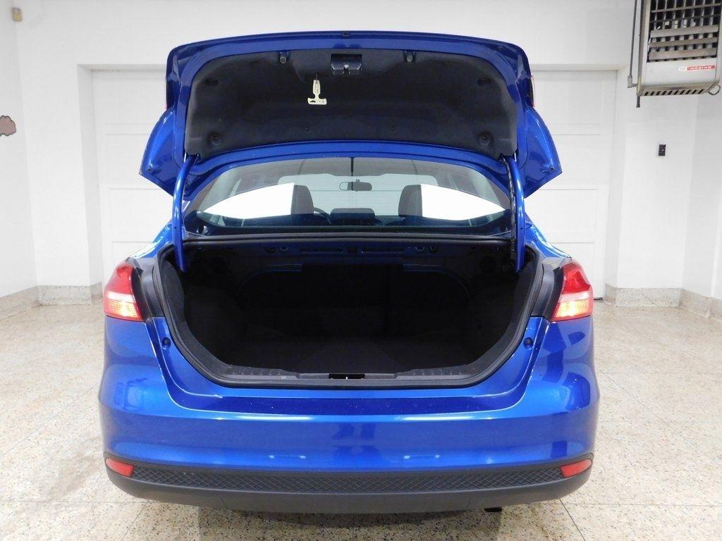 Ford Focus SE Sedan 2018