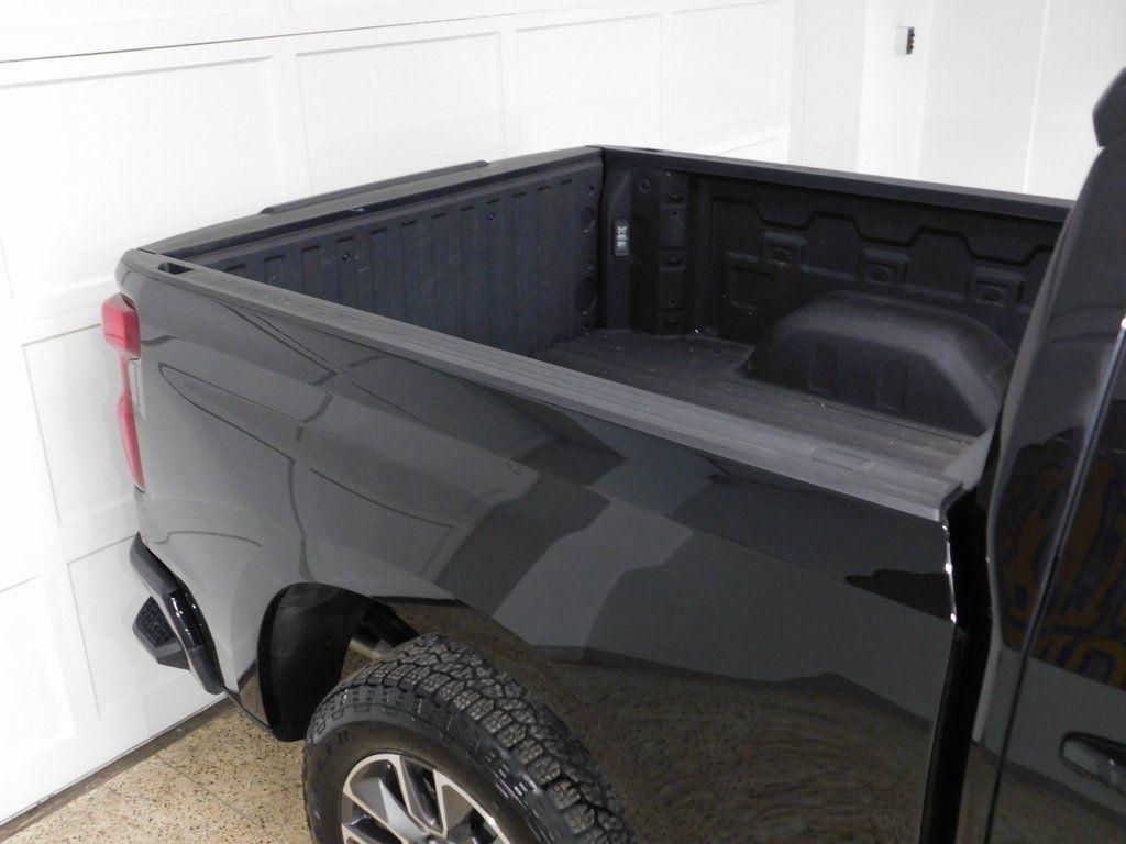 Chevrolet Silverado 1500 RST Crew Cab 4WD 2024