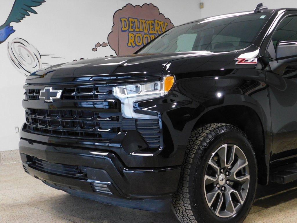 Chevrolet Silverado 1500 RST Crew Cab 4WD 2024