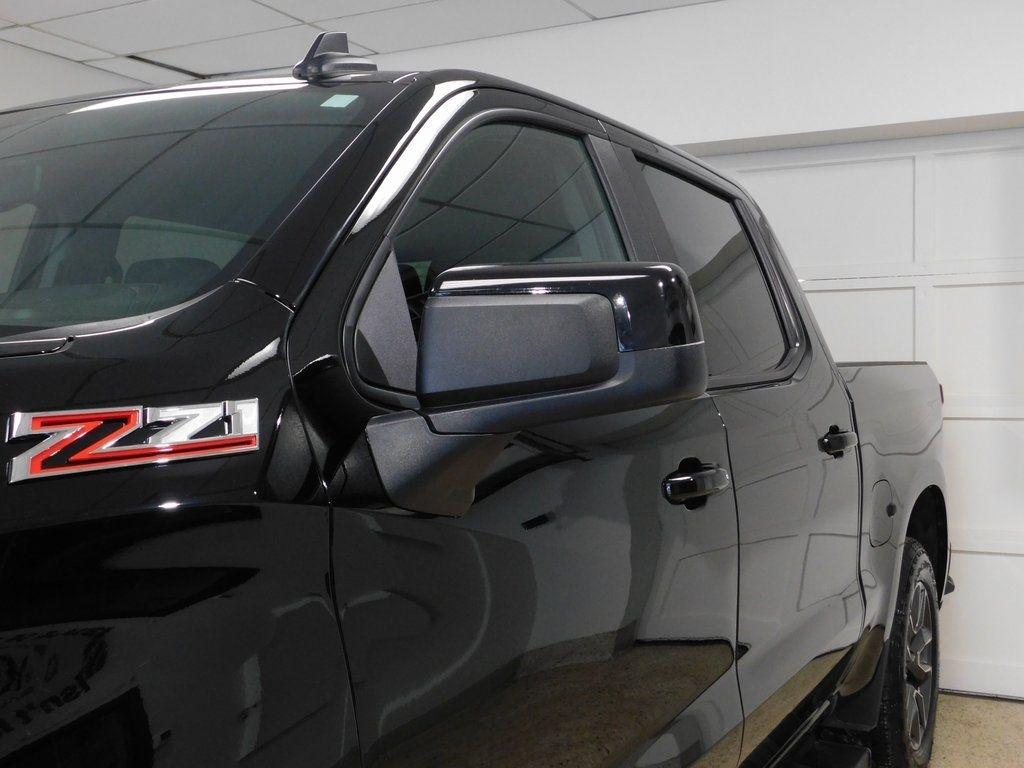 Chevrolet Silverado 1500 RST Crew Cab 4WD 2024