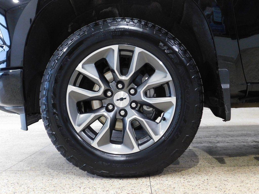 Chevrolet Silverado 1500 RST Crew Cab 4WD 2024