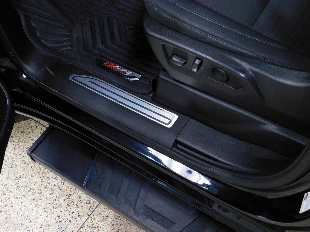 Chevrolet Silverado 1500 RST Crew Cab 4WD 2024