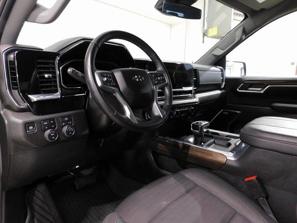 Chevrolet Silverado 1500 RST Crew Cab 4WD 2024